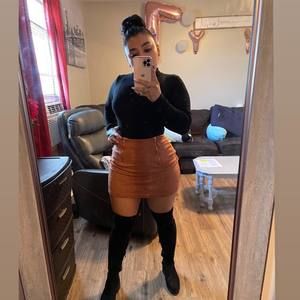 Meet your Posher, Yusveni